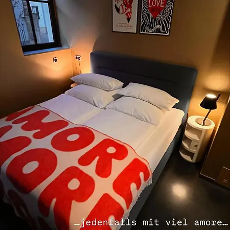 Momai 1891 Design-Ferienwohnung In Ehemaligen Winzeranwesen