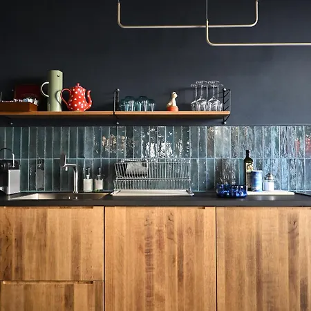 Momai 1891 Design-Ferienwohnung In Ehemaligen Winzeranwesen Apartman
